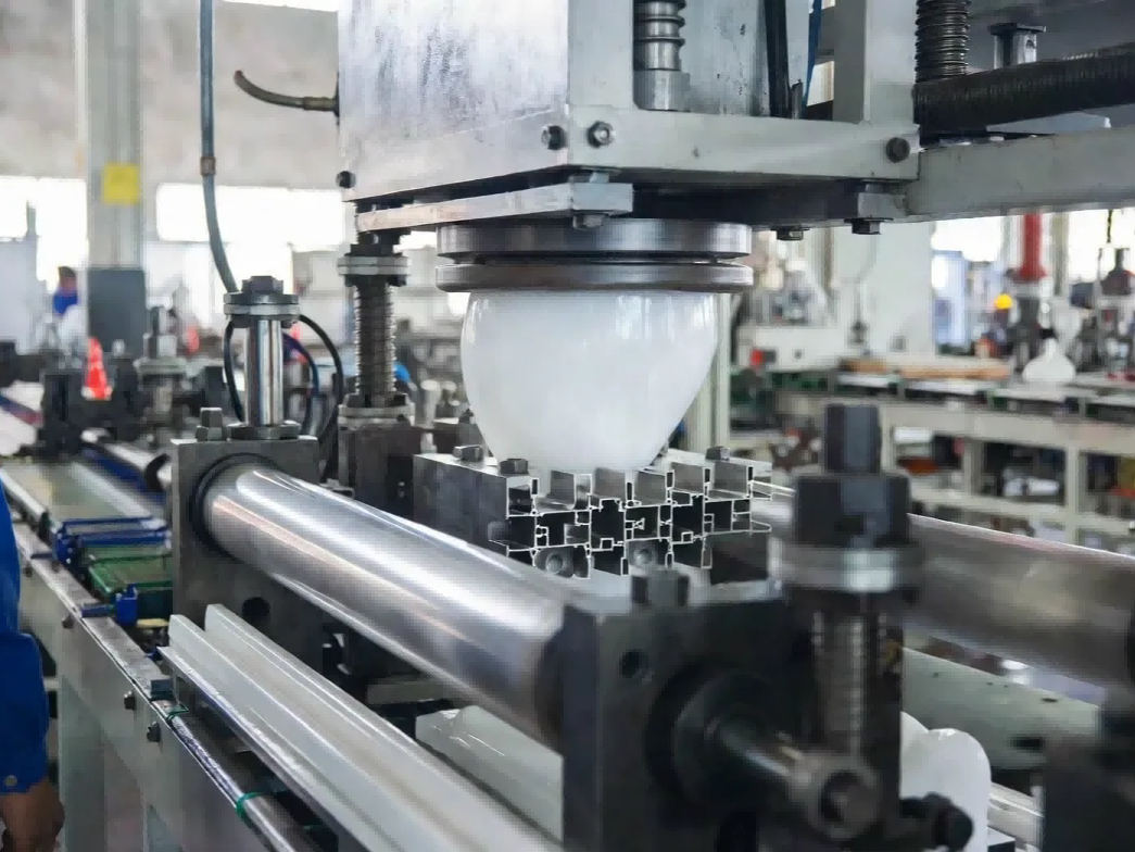 Нестандартные пластиковые профили: руководство по проектированию и процесс пр...